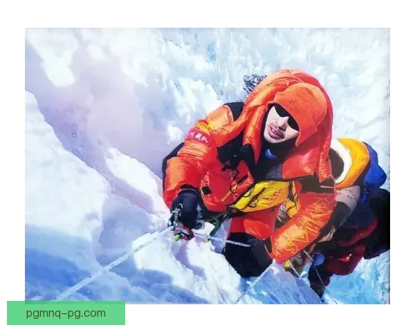 攀岩界壮举:挑战攀登世界之巅,勇创无人能及的新高度 攀岩界壮举:挑战攀登世界之巅,勇创无人能及的新高度